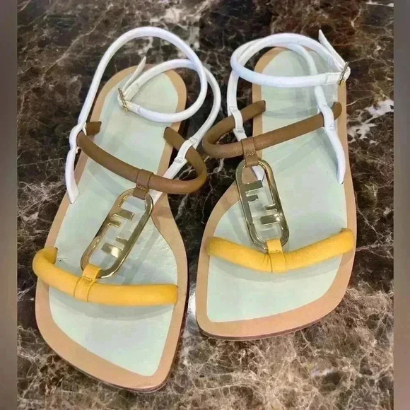 Fendi O'Lock Leather Colorblock Sandals Size 37.5 - Picture 3 of 13